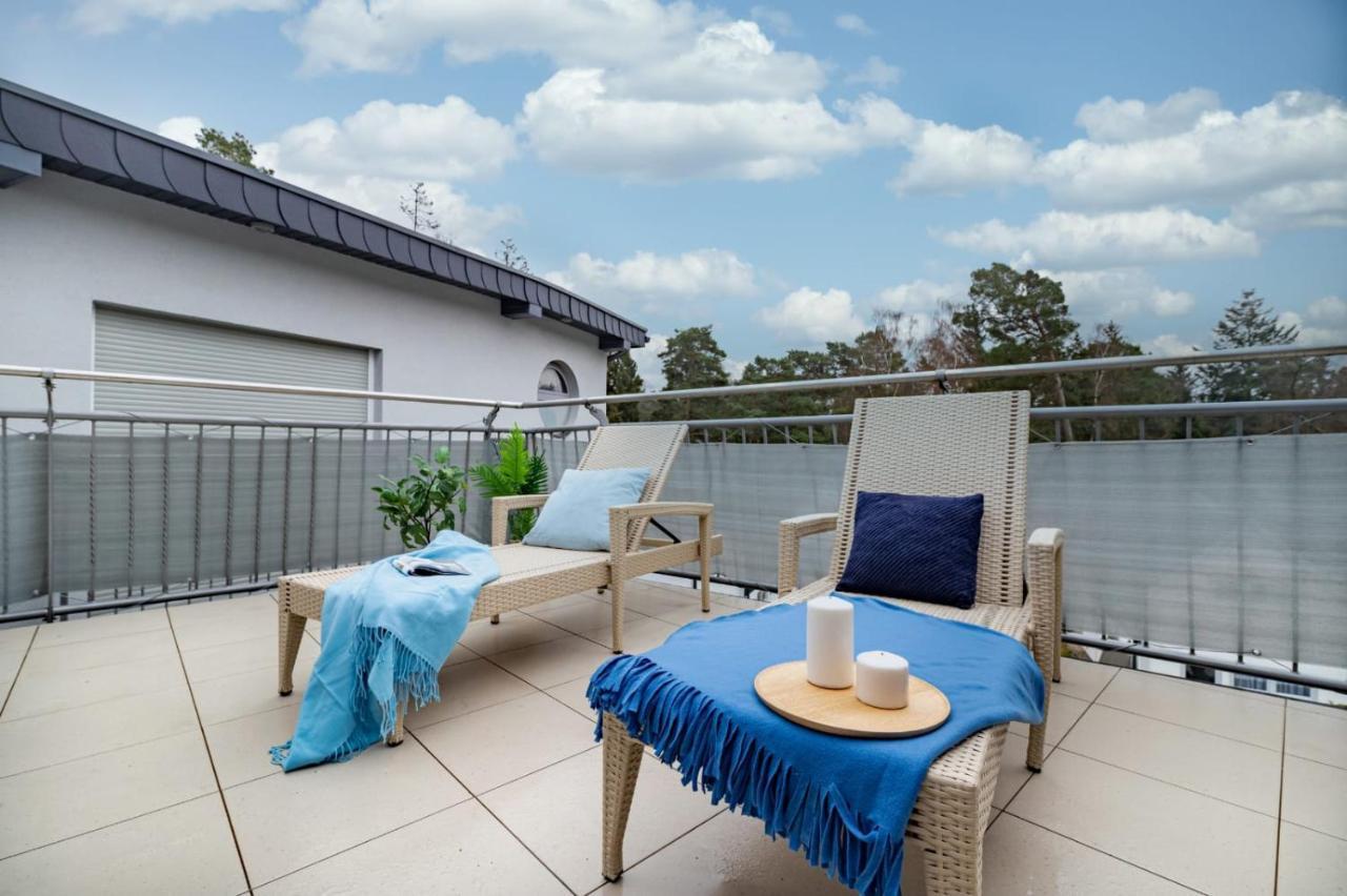 Apartament Happy - Basen, Plaza, Ochrona 24H - 3 Sypialnie Dla Maksymalnie 8 Osob Поберово Екстериор снимка