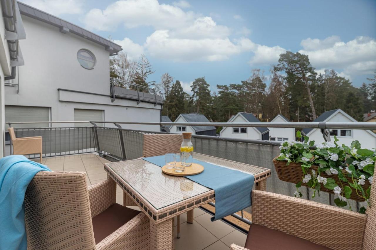 Apartament Happy - Basen, Plaza, Ochrona 24H - 3 Sypialnie Dla Maksymalnie 8 Osob Поберово Екстериор снимка
