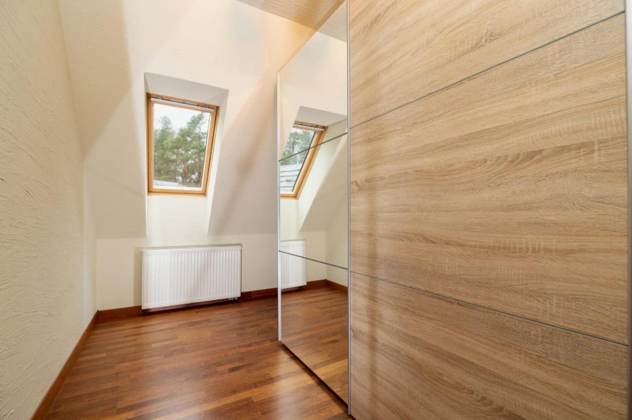 Apartament Happy - Basen, Plaza, Ochrona 24H - 3 Sypialnie Dla Maksymalnie 8 Osob Поберово Екстериор снимка